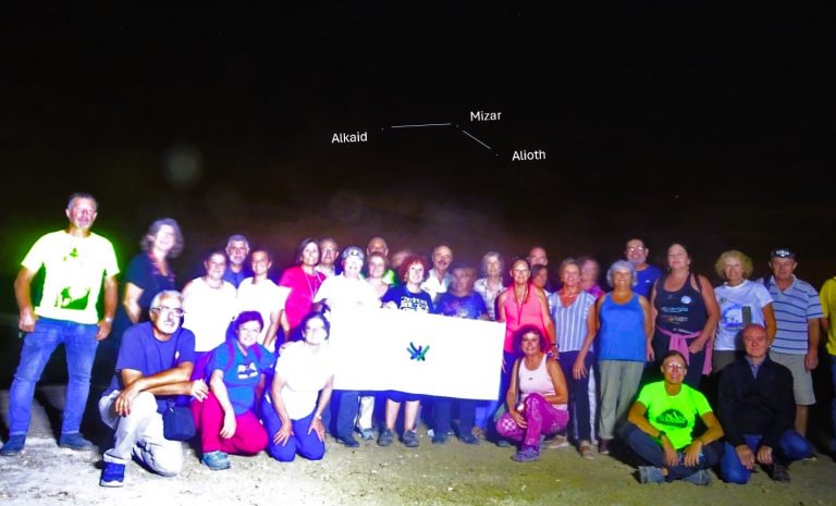 Noche de estrellas desde el Cortijo Caete (Zahara de la Sierra)