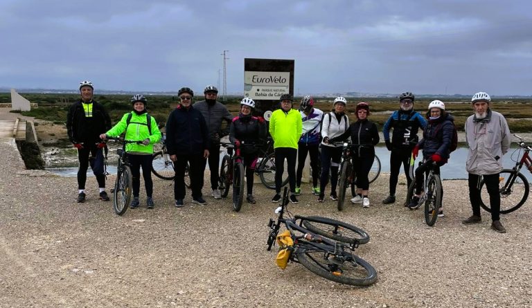 Primera salida del taller de ciclismo de la Asociación Gaditana de Jubilados Docentes