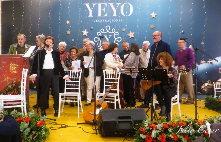 Almuerzo de navidad en celebraciones “El Yeyo”