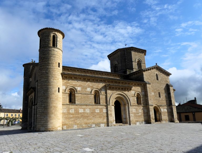 El románico palentino