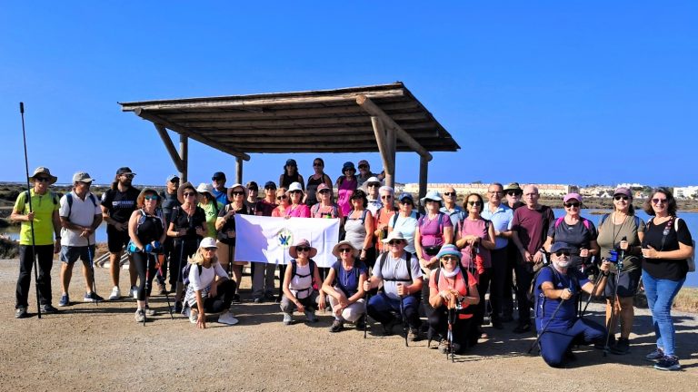 Paseo senderista: sendero del carrascón “muévete bien: técnicas de preparación y cuidado para evitar lesiones”